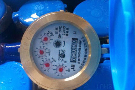 智能預(yù)付費(fèi)水表的選擇、安裝與使用